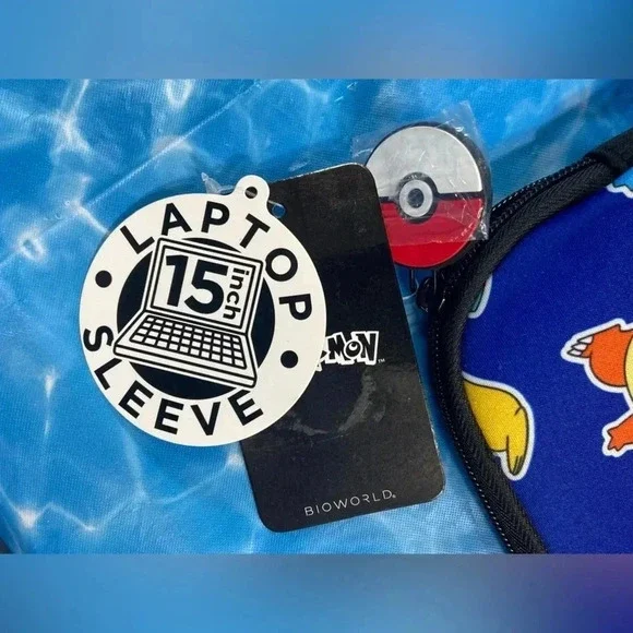 Pokémon - 15” Laptop Sleeve - Pikachu, Charmander, Squirtle, & Bulbasaur - BNWT - Picture 7 of 7